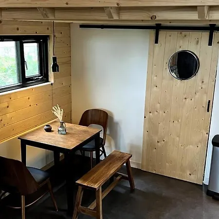 Tiny House Old Oaks Hulshorst